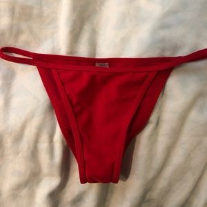 Bundle of two bikini bottoms and one top